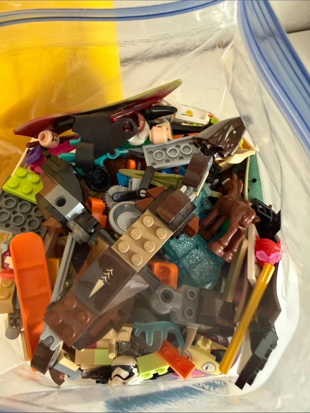 LEGO 2.5 lb Bag of Mixed Bricks - Multicolor, yellow travel case included